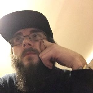 Meet your Posher, Aron